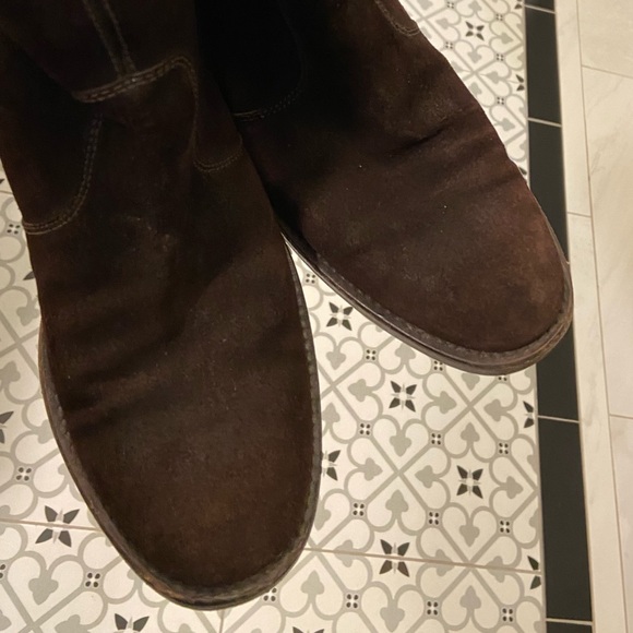 Gucci Labrador Cocoa Brown Suede Boots size 40.5 - Picture 8 of 13